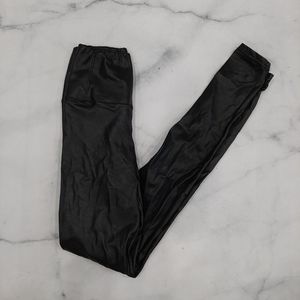 Aritzia Wilfred Free Black Faux Leather Hi Rise Daria Leggings Small